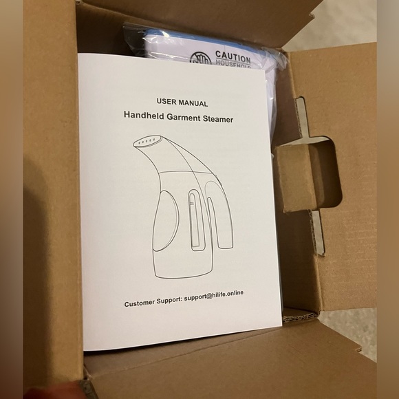 Garment Steamer- Handheld - Picture 2 of 2